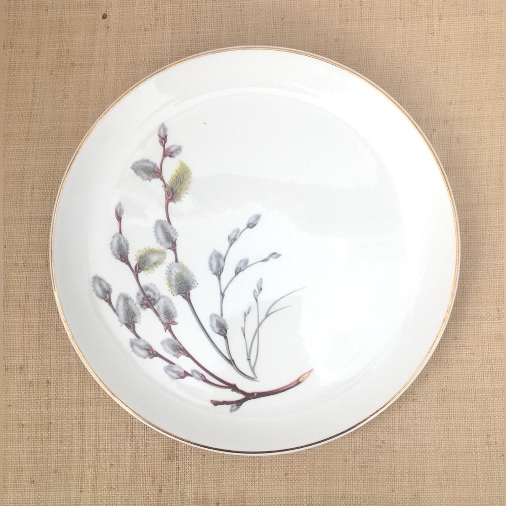 Golden Willow Dinner Plates